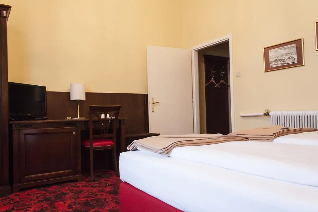 Hotel Fuerstenhof Vienna