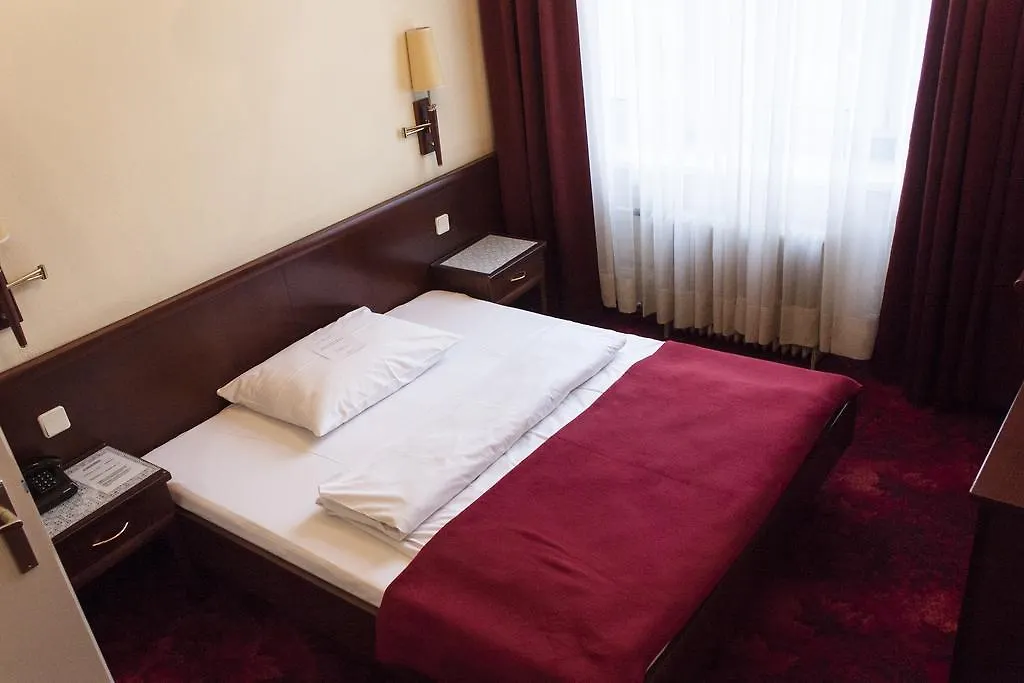 Hotel Fuerstenhof Wiedeń 3*,