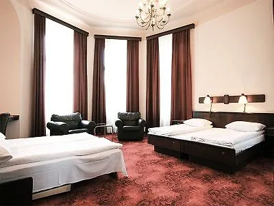 Hotel Fuerstenhof Vienna