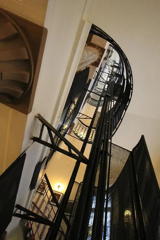 Hotel Fuerstenhof Vienna