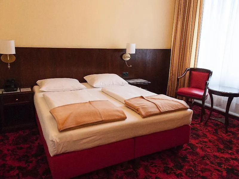 Hotel Fuerstenhof Βιέννη 3*,